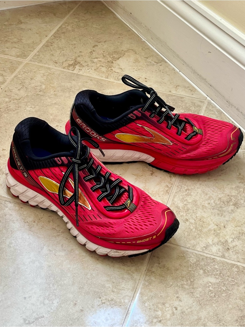 Brooks Ghost 5 Running Shoes Women’s 7.5